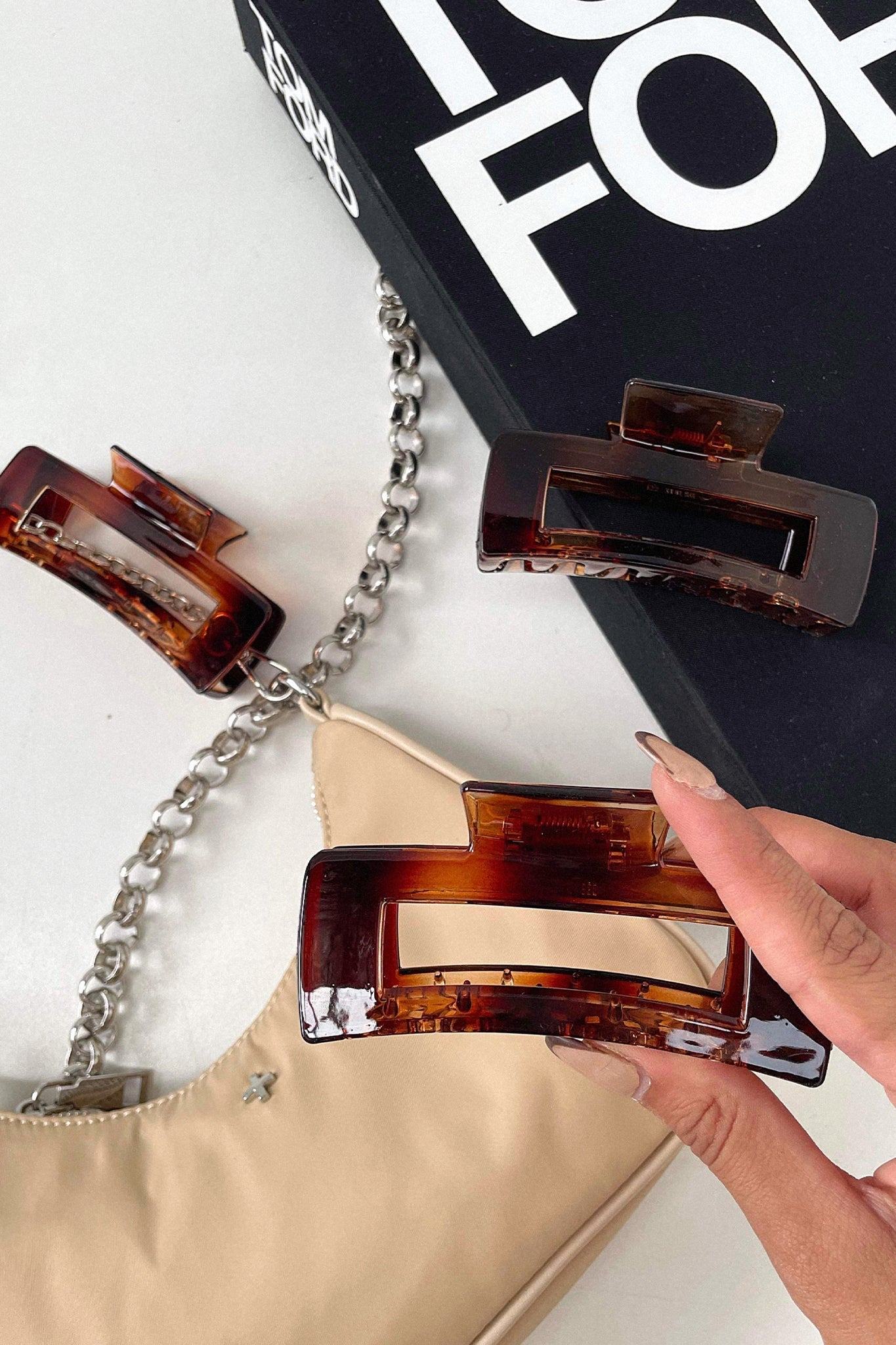 Mika Claw Clip - Brown Gloss
