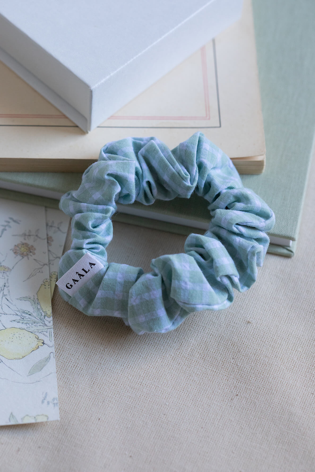 Zoe Scrunchie