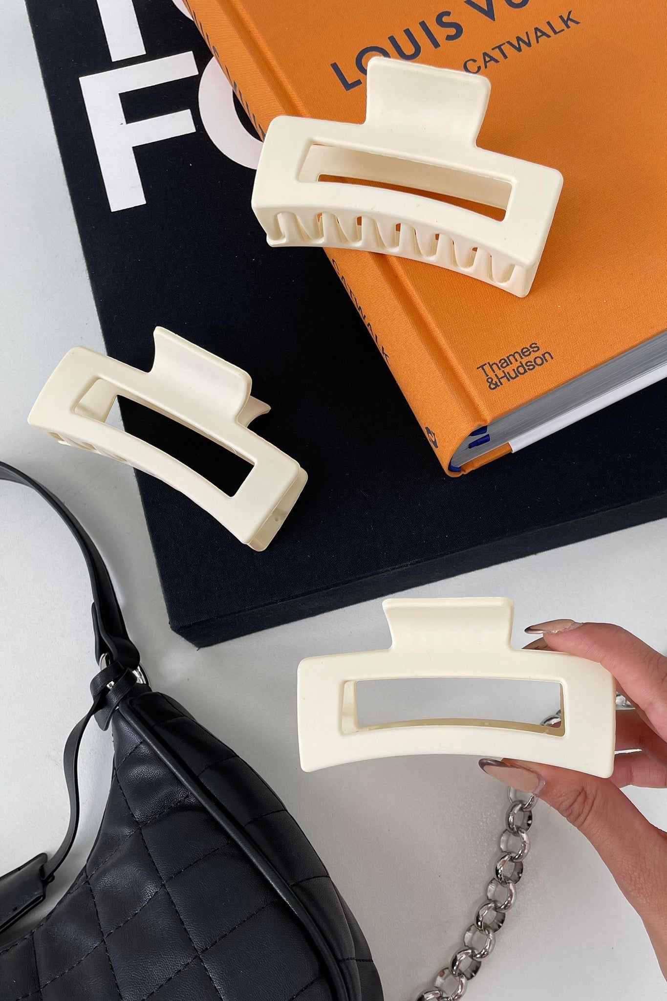 Mika Claw Clip - Cream